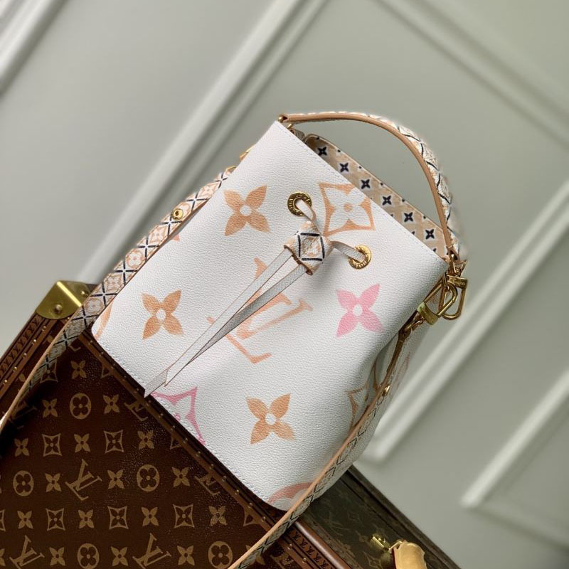 LV Bucket Bags - Click Image to Close